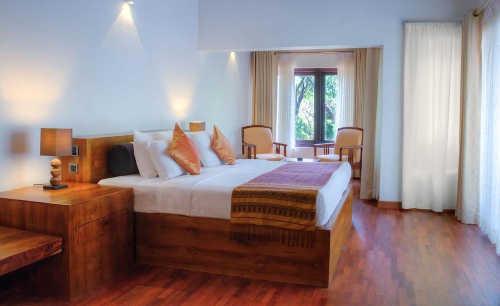 The Deer Park Hotel Giritale Εξωτερικό φωτογραφία